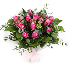 Long Stemmed Pink Roses