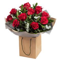  12 Naomi Red Roses