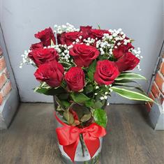 20 Long Stem Rose in Vase 